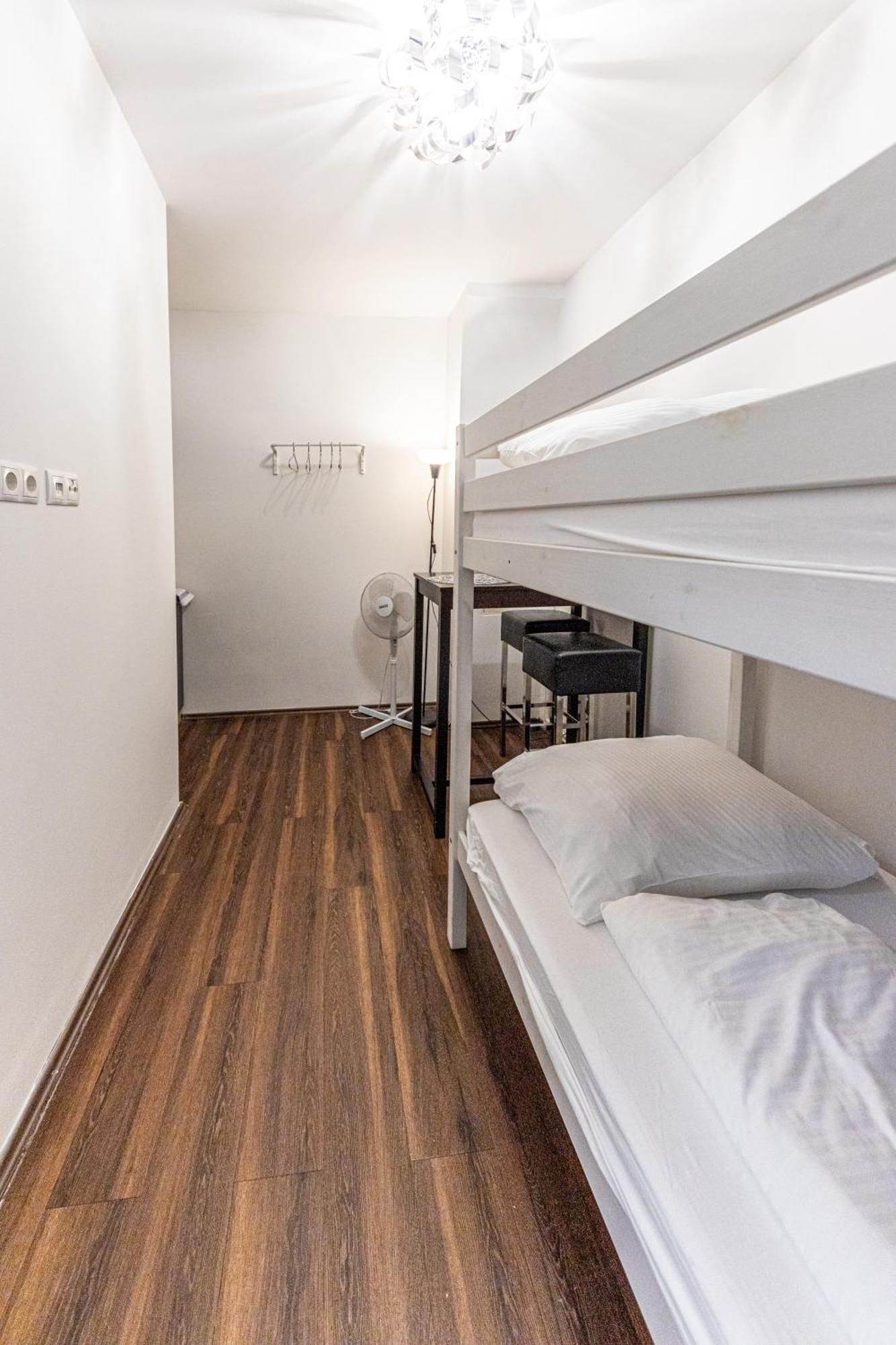 Central & Affordable By Jr City Apartments Bécs Kültér fotó